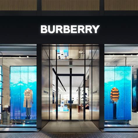 digital store burberry